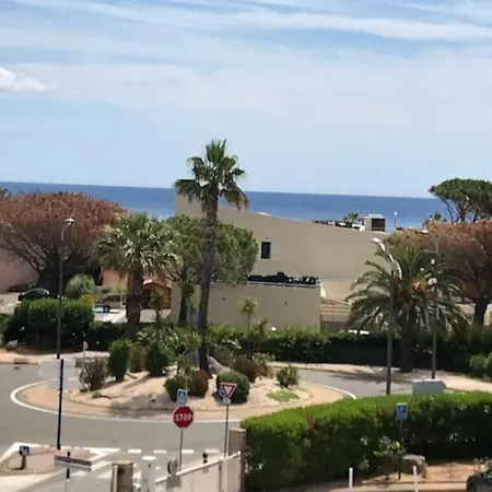 T3 Classe 3 * Vue Parking 100 M Plage/ville Apartment