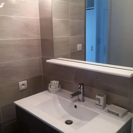 Apartment T3 Classe 3 * Vue Parking 100 M Plage/ville *