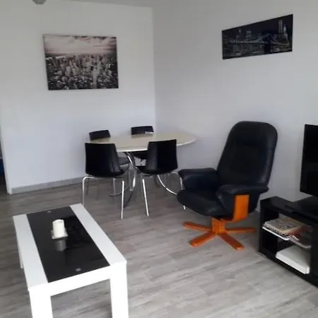 Apartment T3 Classe 3 * Vue Parking 100 M Plage/ville *