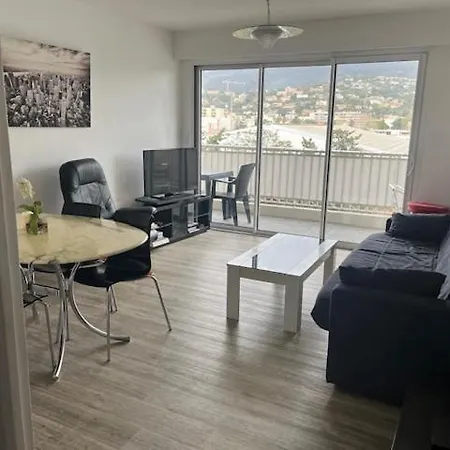 T3 Classe 3 * Vue Parking 100 M Plage/ville Apartment